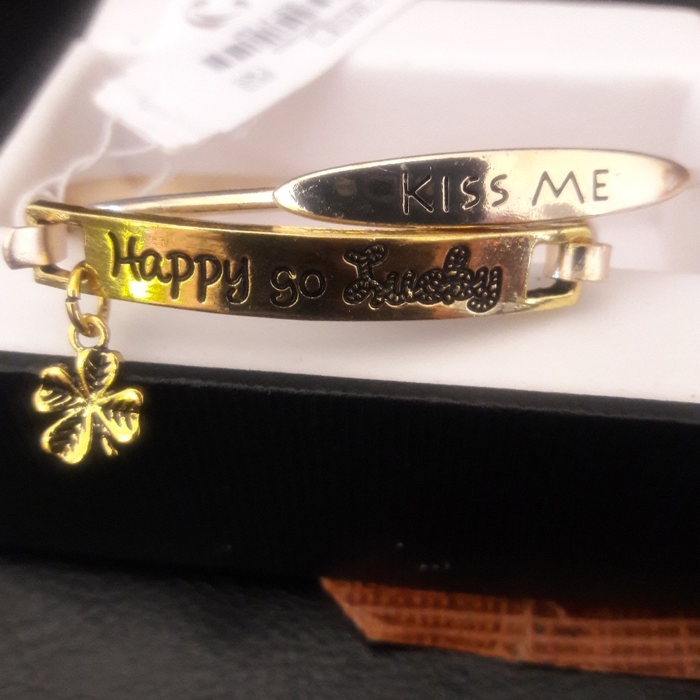 2 Woman's bracelets